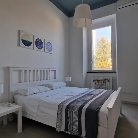 La Casa Dei Capperi - The House Of Capers 1 *