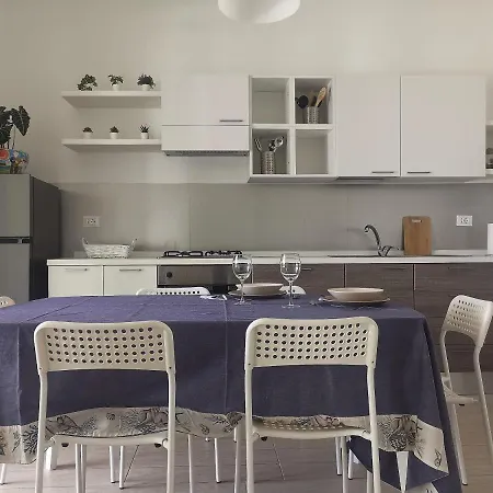 La Casa Dei Capperi - The House Of Capers 1